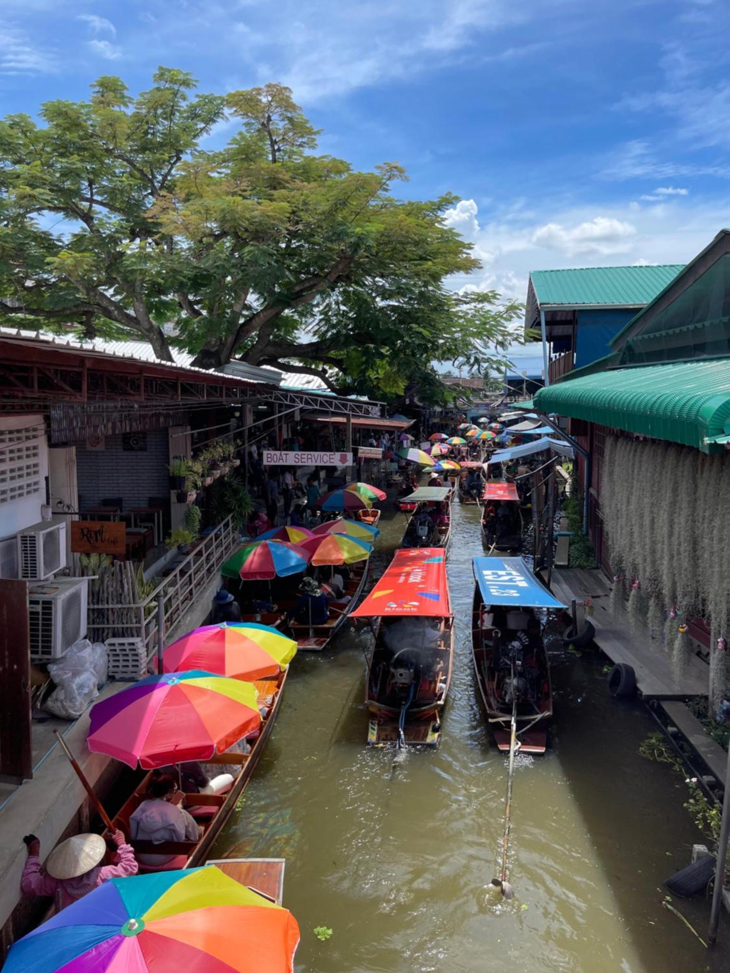 Reuan Vilawan Ratchaburi Buitenkant foto